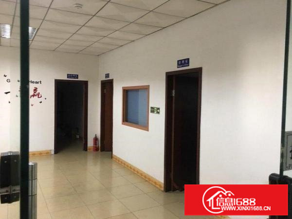 标准厂房带办公室转让或合租，合同可转可续。