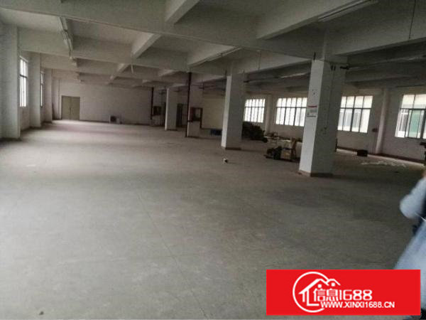 荷坳地铁口原房东620平带装修厂房出租