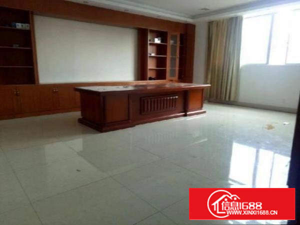 钟屋工业区或黄田工业区厂房1600平米出租