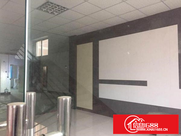 横岗六约楼上带装修整层1200平出租（可分租）