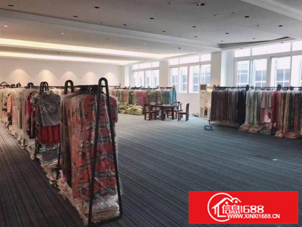 横岗新出地铁站旁精装修厂房2000平适合展厅办公贸