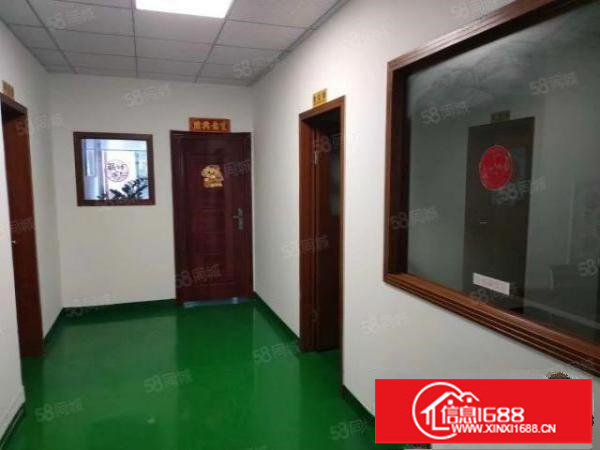 松岗主干道边1000平方厂房出租超大空地厂房分租独门独院