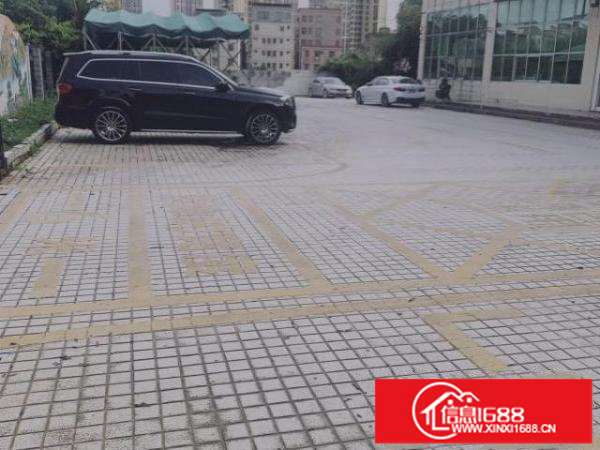 龙岗平湖原房东红本1000平特价独院厂房招租精裝修楼层高7