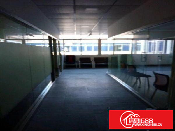 布吉丹竹头工业区精装修厂房600平米招租