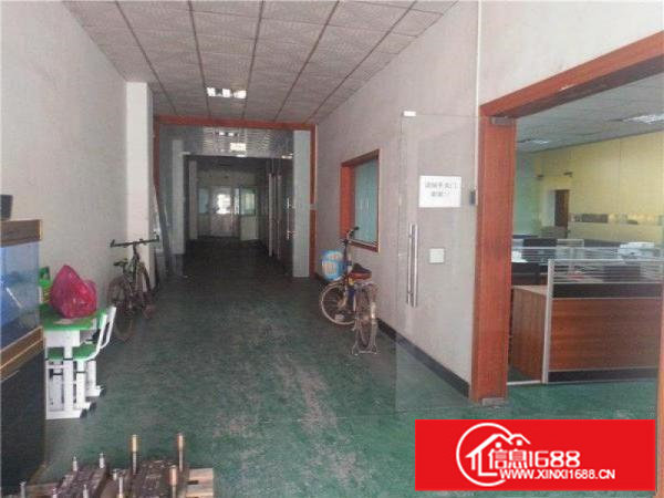 龙岗爱联地铁站边带红本厂房3600平米招租可分租