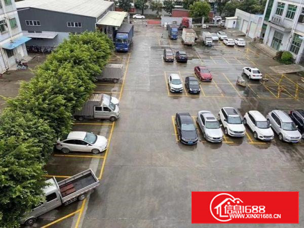 长安锦厦新出三楼1100平方全新地坪漆吊顶，形象大气