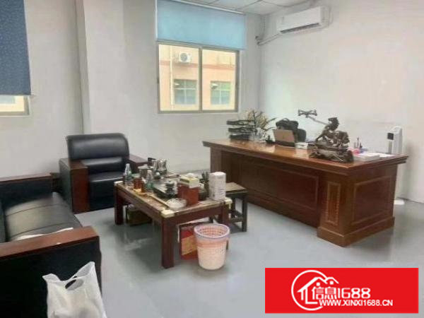 福永沿江高速路口附近新出精装修厂房800平方，水电齐全