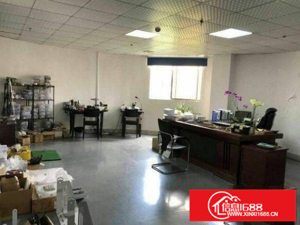 松岗群北村新出1楼930平厂房空地免费