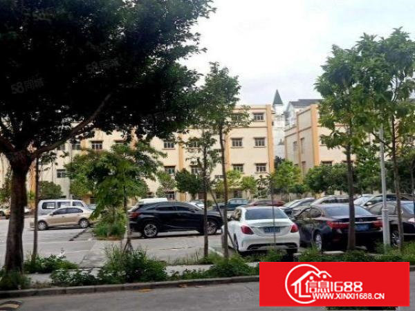 坂田靠龙华空出原房东1350平可分租，办公仓储物流都合适