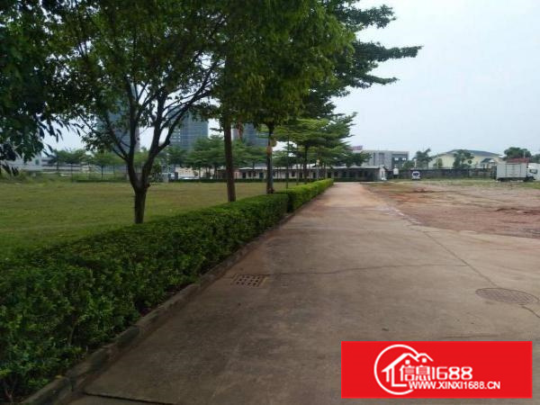 秋长新出标准厂房1500平带3吨双开电梯