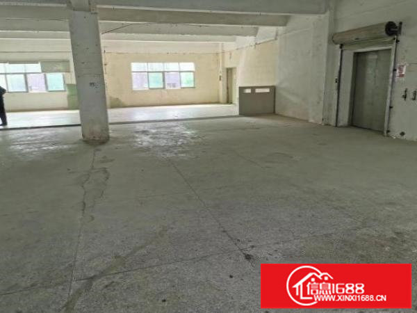 龙岗大道地铁口楼上500厂房