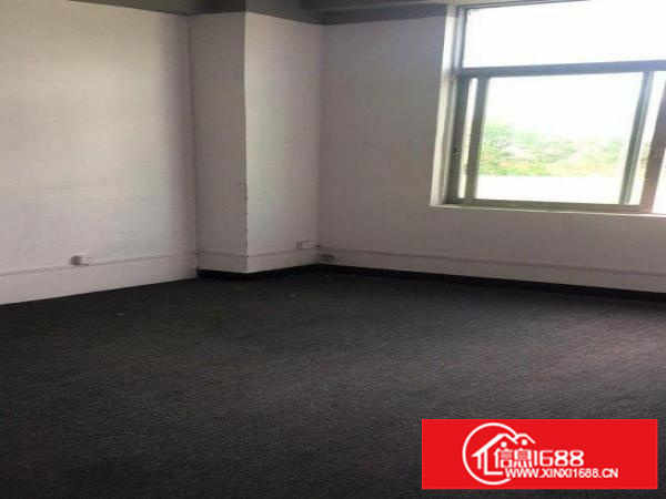 坂田岗头市场附近？环境优美！交通便利！