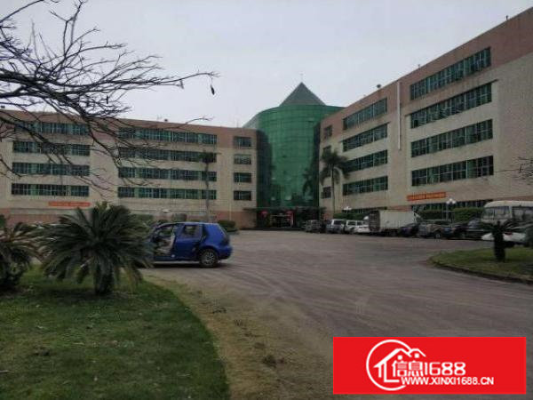 塘坑地铁口有停车位1650平厂房/宿舍/仓库出租