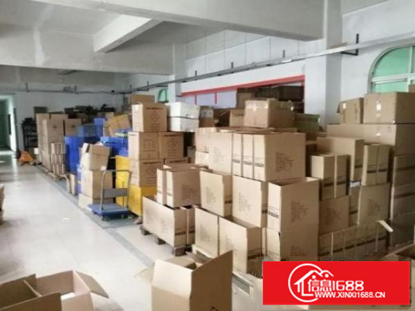 石岩400平厂房光线好位置停车出货方便