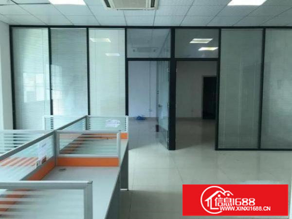 横岗窝肚工业区楼上精装修270平实际面积出租