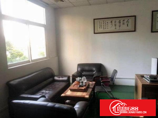 百花洞新出园区标准二楼1580平厂房出租，精装修，无转让费！