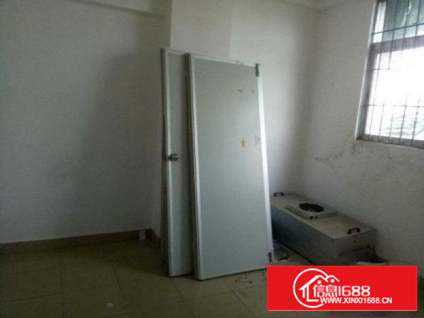 沙井一楼500平带办公室，产证齐全，可环评