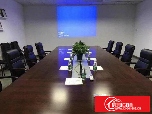 平湖衫坑工业区整一层1000平方精装修厂房出租