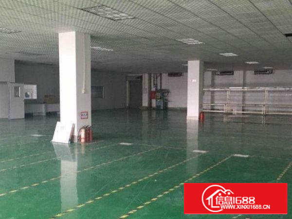 石岩水田原房东，2楼厂房900平方出租！九成新装修