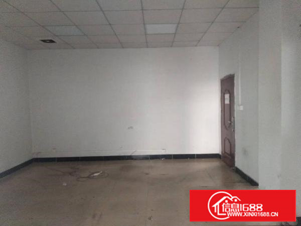 拎包入住带办公室塘厦莲湖新出一楼500平米标准厂房出租