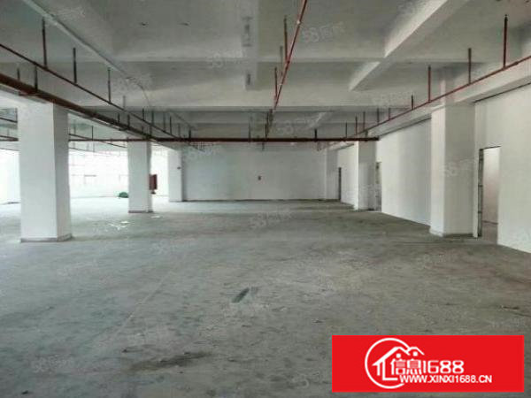 福永怀德370平方楼上厂房出租，证件齐全，空地大