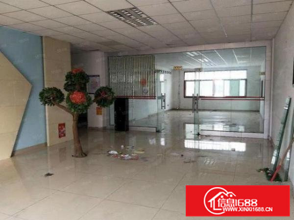 寮步塘边3楼厂房650平米带装修出租