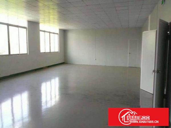 合路工业区新出楼上800平方厂房直租