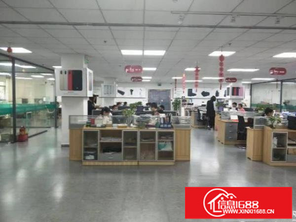 坪山新出楼上带红本可做医疗厂房1700平出租