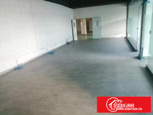 平湖新出楼上带装修厂房出租