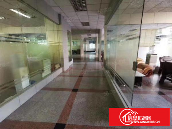 寮步石龙坑工业区独立院厂房1至3层900平方招租