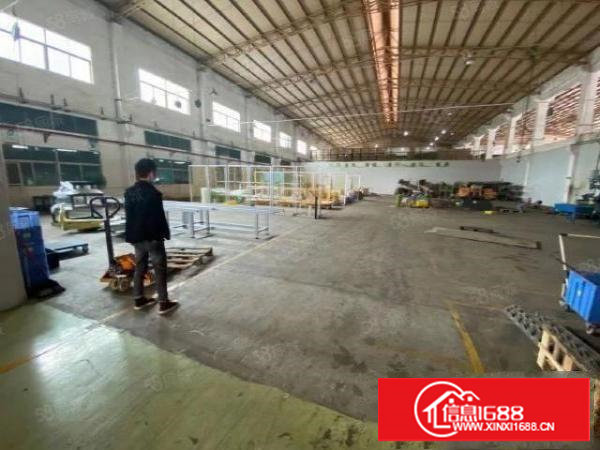 仓库出租一楼1900平米带卸货平台仓库出租空地大