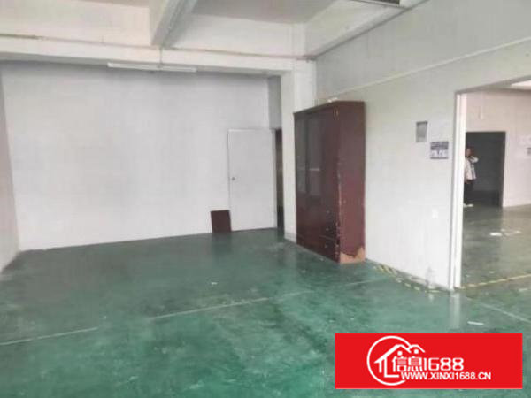 石岩石龙二楼厂房350平，有办公室，租金好谈