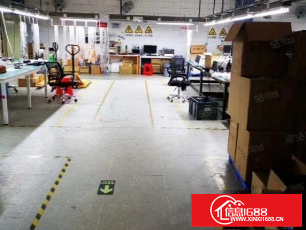 布吉康桥一楼500平厂房出租带红本现成装修空地大