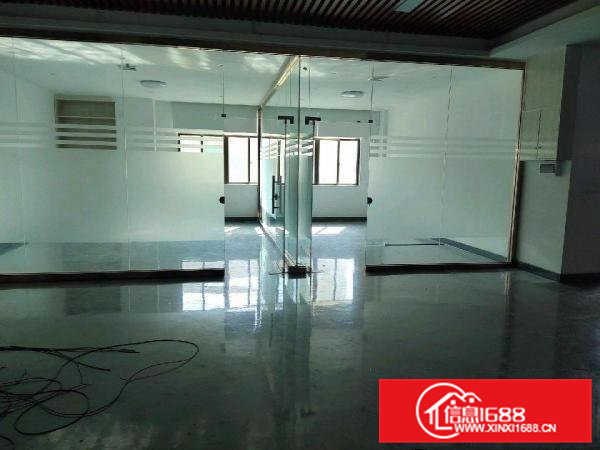 洋乌工业区新出二楼厂房1850平，可办环评