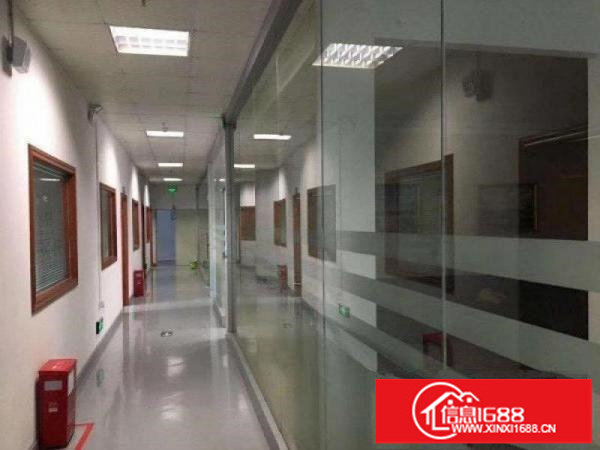 坪山比亚迪旁新出楼上2260平带装修原房东实量面积厂房出租