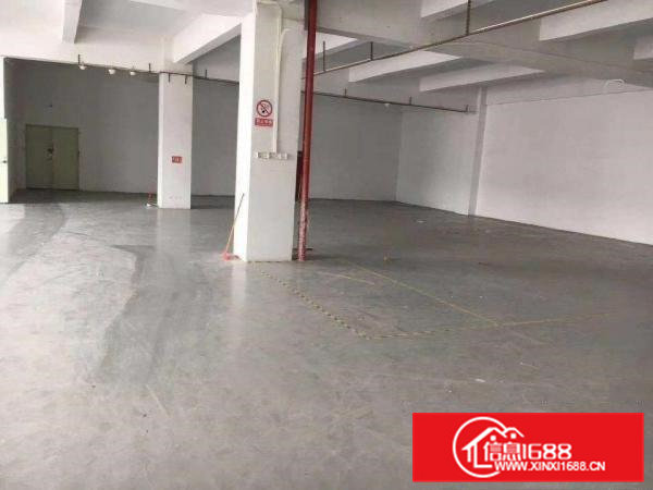 光线好带精装修办公室凤岗成熟工业区楼上1100平厂房出租