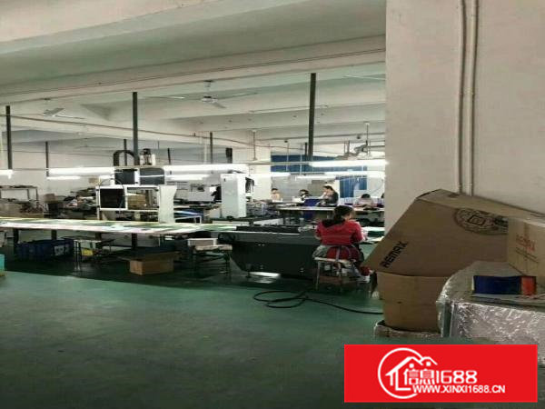 凤岗金凤凰三楼1400带装修招租