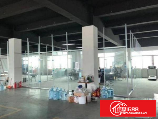 石岩砖厂社区标准楼房一楼1500平方，可分租，500起租。