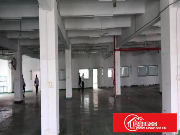 长安镇乌沙工业园区出租楼上450平厂房有办公室基本设施齐全