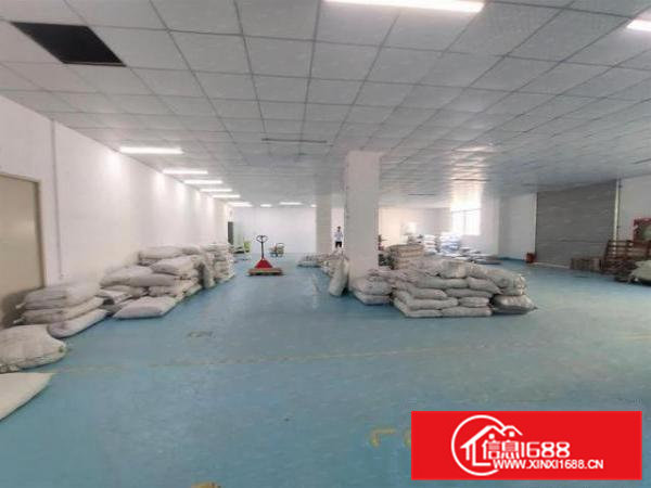 大朗水平村楼上带装修600平厂房出租水电到位