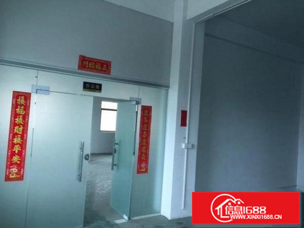 独院厂房出租6800带电梯