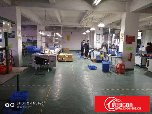 横岗大工业园里面带装厂房二楼1600平方出租