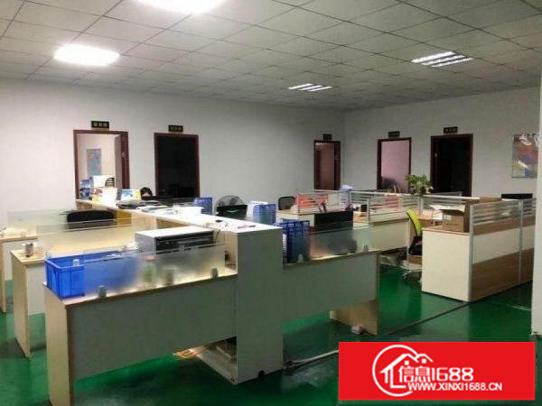 横岗华侨新村新出楼上带装修750平厂房出租，搬进即可生产