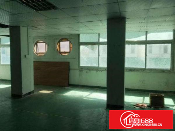 大康村楼上380平厂房出租，证件齐全，租金好谈