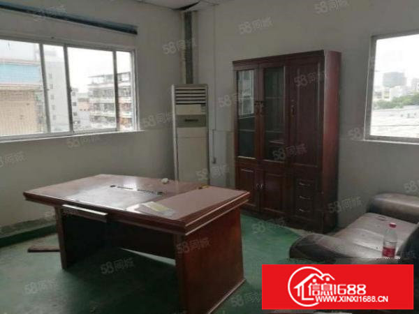 观澜新田新出楼上1500平，大小可分，适合做仓库，价格实惠