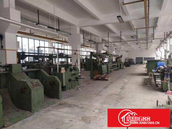 横岗产业园厂房仓库出租一楼1500平方，空地大，层高5.5米