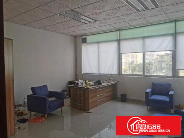 长安霄边新出二楼花园式700厂房带豪华装修