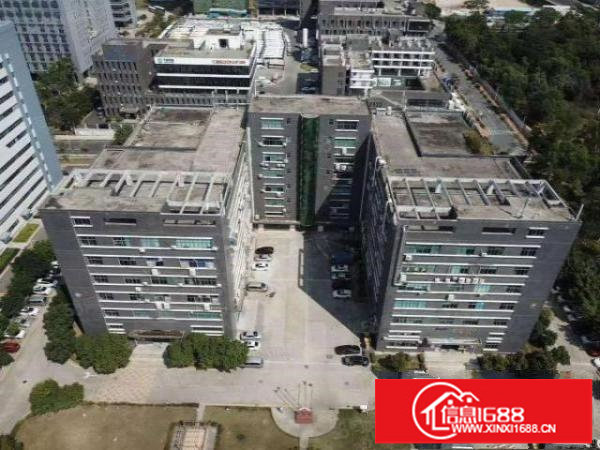 出租观澜新田新出整层1680平，厂房光线通透，采光好，精装修