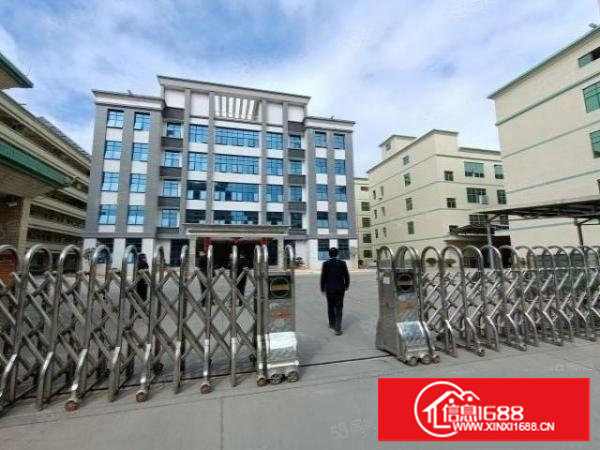 雁田意达工业园一楼1400平方水电齐全带牛角3部航车厂房出租