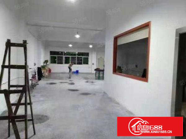 长安新出楼上550平方，带有豪华装修，有吊顶，水电齐全